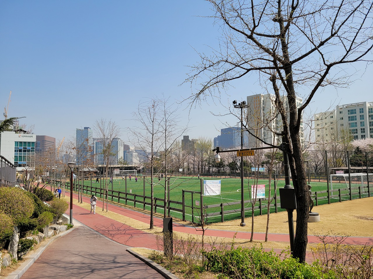 一个国有企 一个国有企